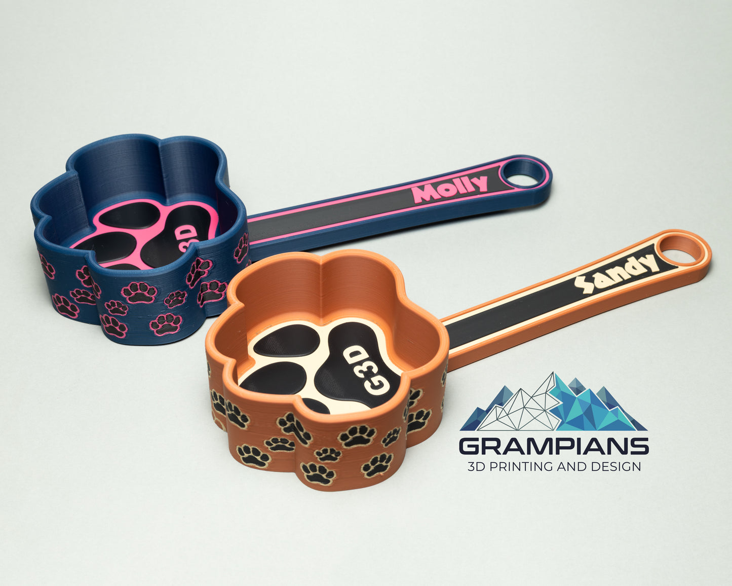 Dog Food Scoop (With Wall Hanger)